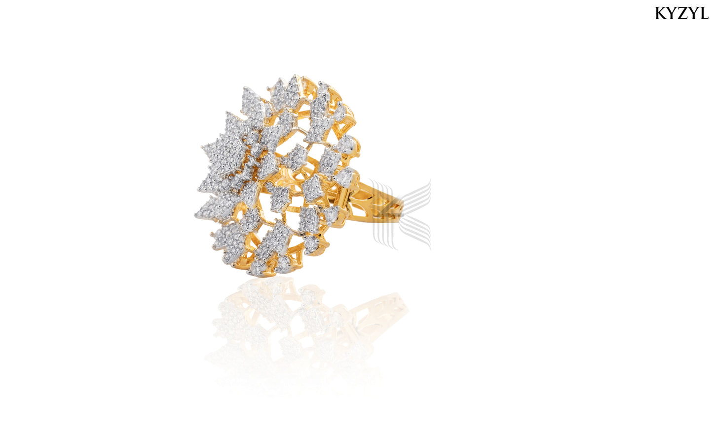 Diamond Dust Gala – Golden Radiance Cocktail Ring