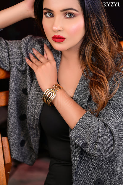 The Triple Swirl Cuff - A Bold Triple-Layered Golden Ribbon