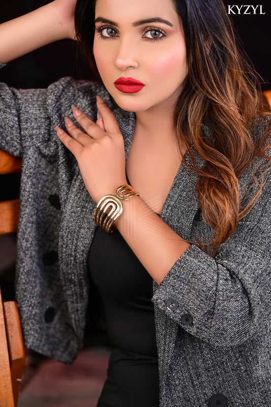 The Triple Swirl Cuff - A Bold Triple-Layered Golden Ribbon