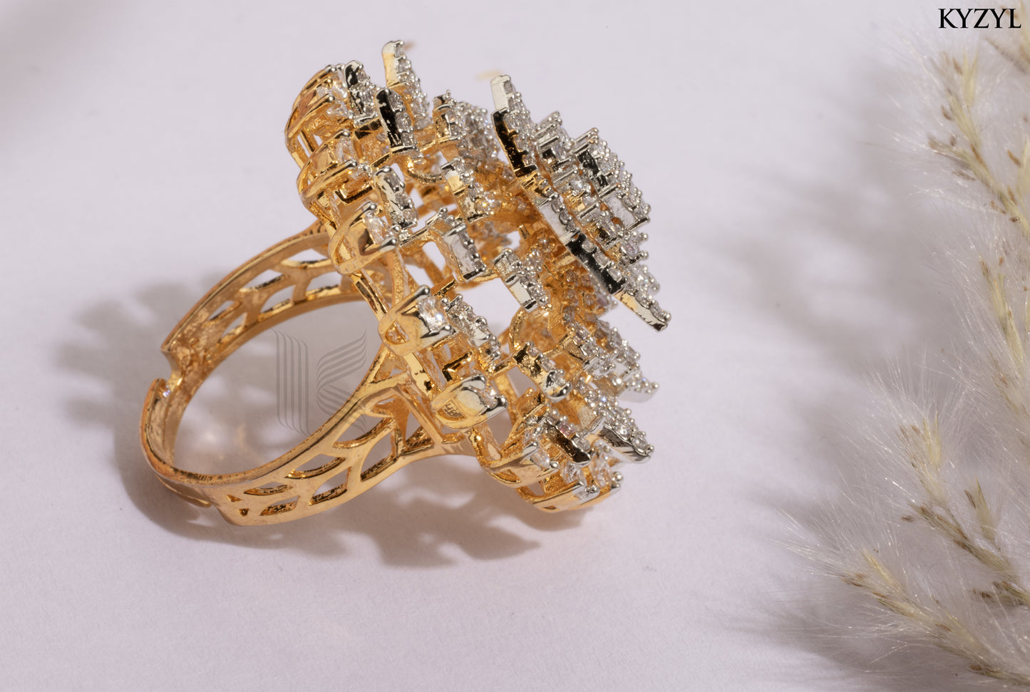 Diamond Dust Gala – Golden Radiance Cocktail Ring