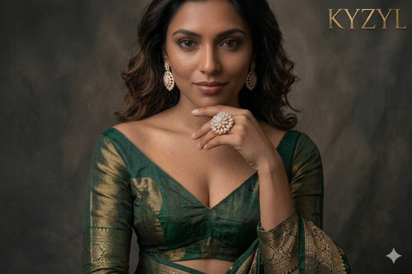 Diamond Dust Gala – Golden Radiance Cocktail Ring